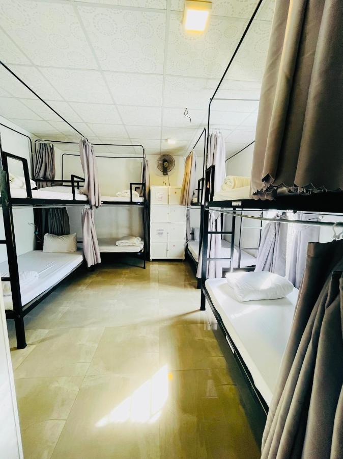 Shark Hostel Hue Εξωτερικό φωτογραφία